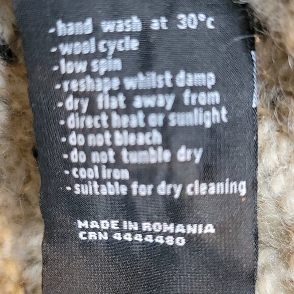 Finisterre Westray Crew Sweater, Large, Shale/Lt Brown - Picture 8 of 8